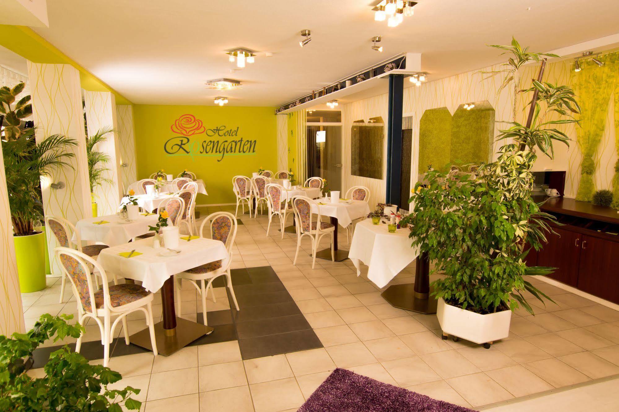 Hotel Rosengarten Schwaebisch Gmuend Ngoại thất bức ảnh