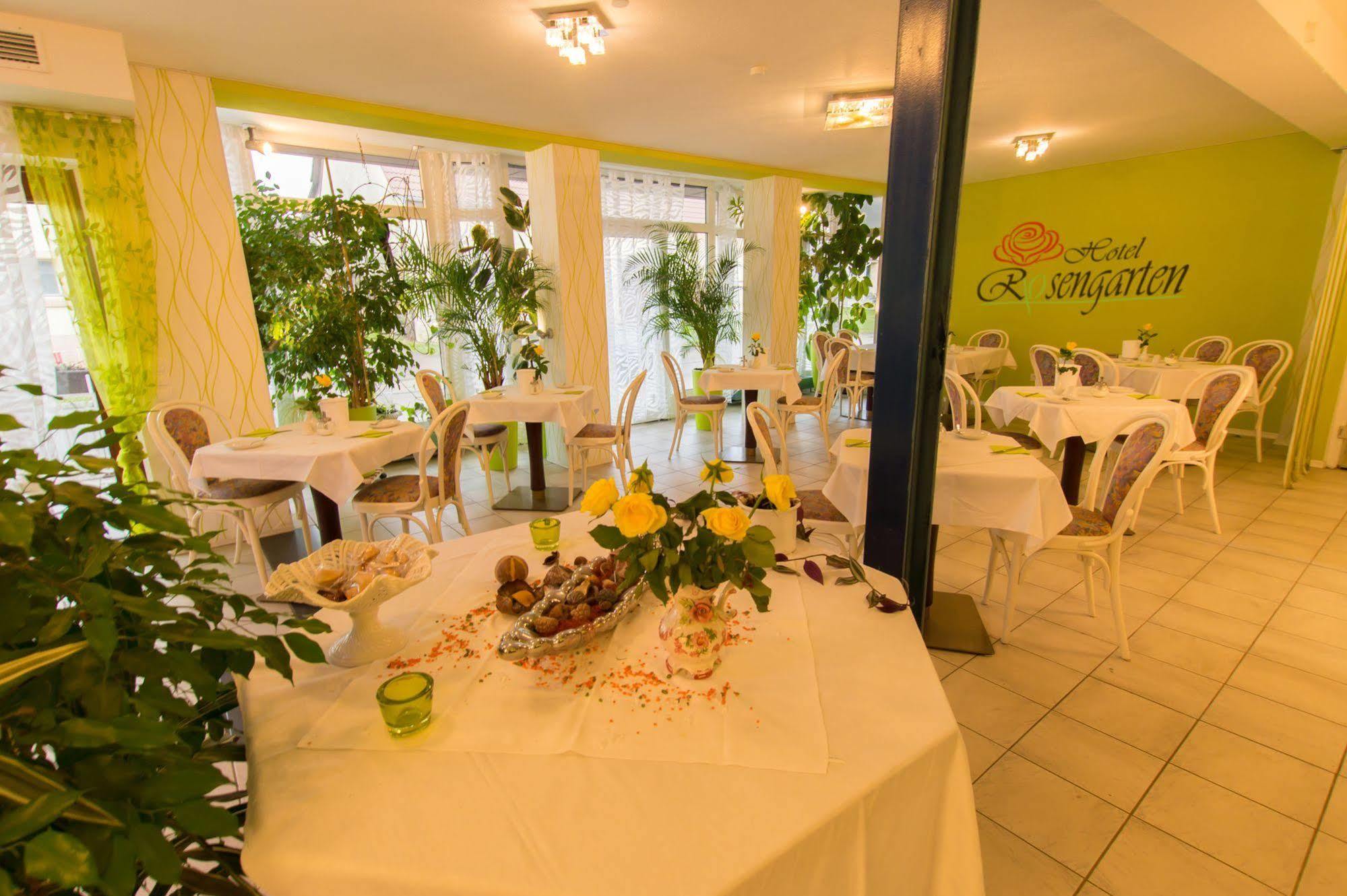 Hotel Rosengarten Schwaebisch Gmuend Ngoại thất bức ảnh