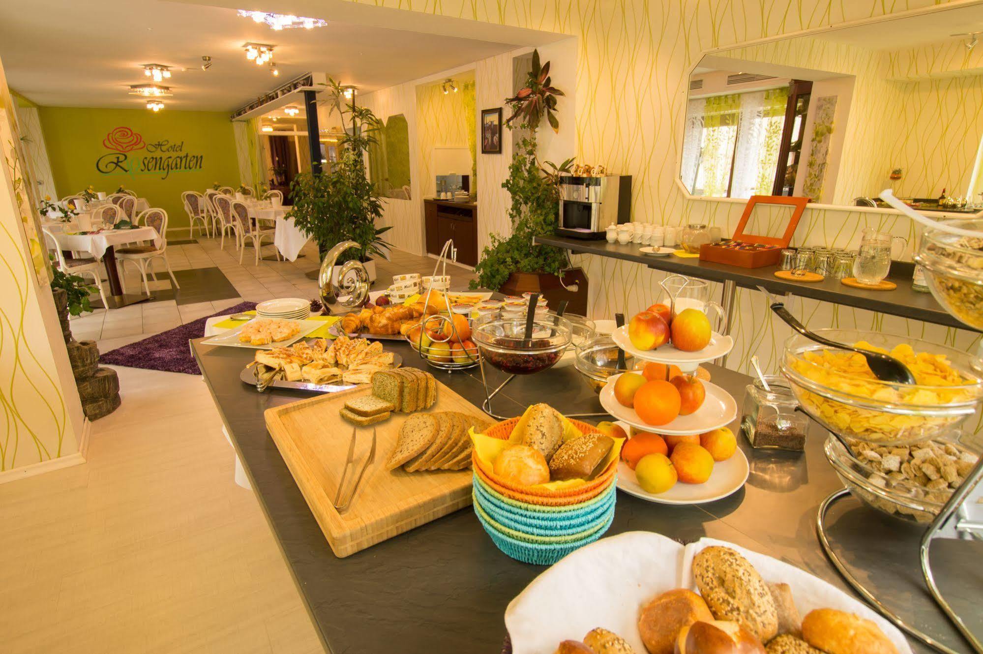 Hotel Rosengarten Schwaebisch Gmuend Ngoại thất bức ảnh
